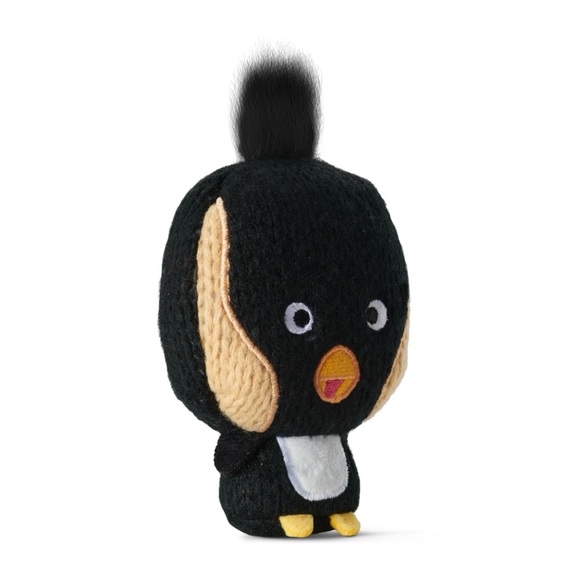 Nigel The Penguin Ami Amis 4 in Crocheted Plush Wave 2 Common - Picture 1 of 2